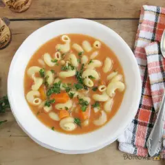 Jaki makaron do zupy pomidorowej? Wybierz idealny duet!