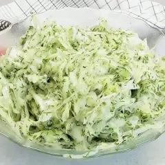 Sekret surówki z białej kapusty "jak z restauracji" mój przepis!