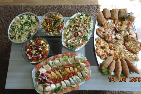 Catering jak u mamy: Poradnik wyboru autentycznych smaków