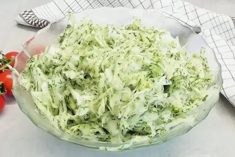 Sekret surówki z białej kapusty "jak z restauracji" mój przepis!