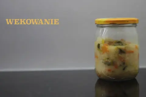 Pasteryzacja zup w słoikach: Sekret smaku na dłużej i bez marnowania