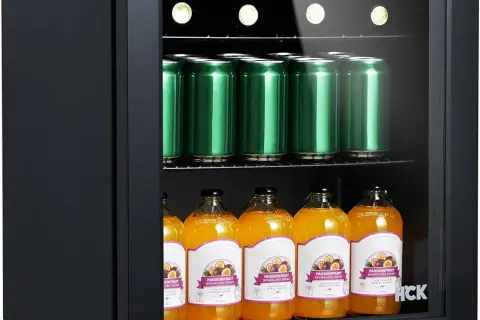 Cicha i wydajna mini lodówka na napoje do pokoju? Wybierz!