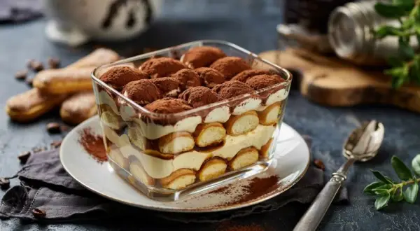 Tiramisu: przepis krok po kroku na włoski deser, który zawsze się udaje