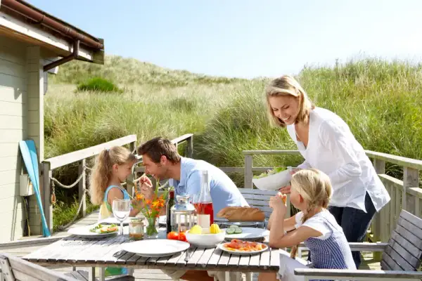 Self catering: definicja, zalety i wady. Czy to dla Ciebie?